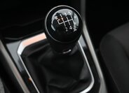 Volkswagen T-Roc SUV 1,6 l 85 kw