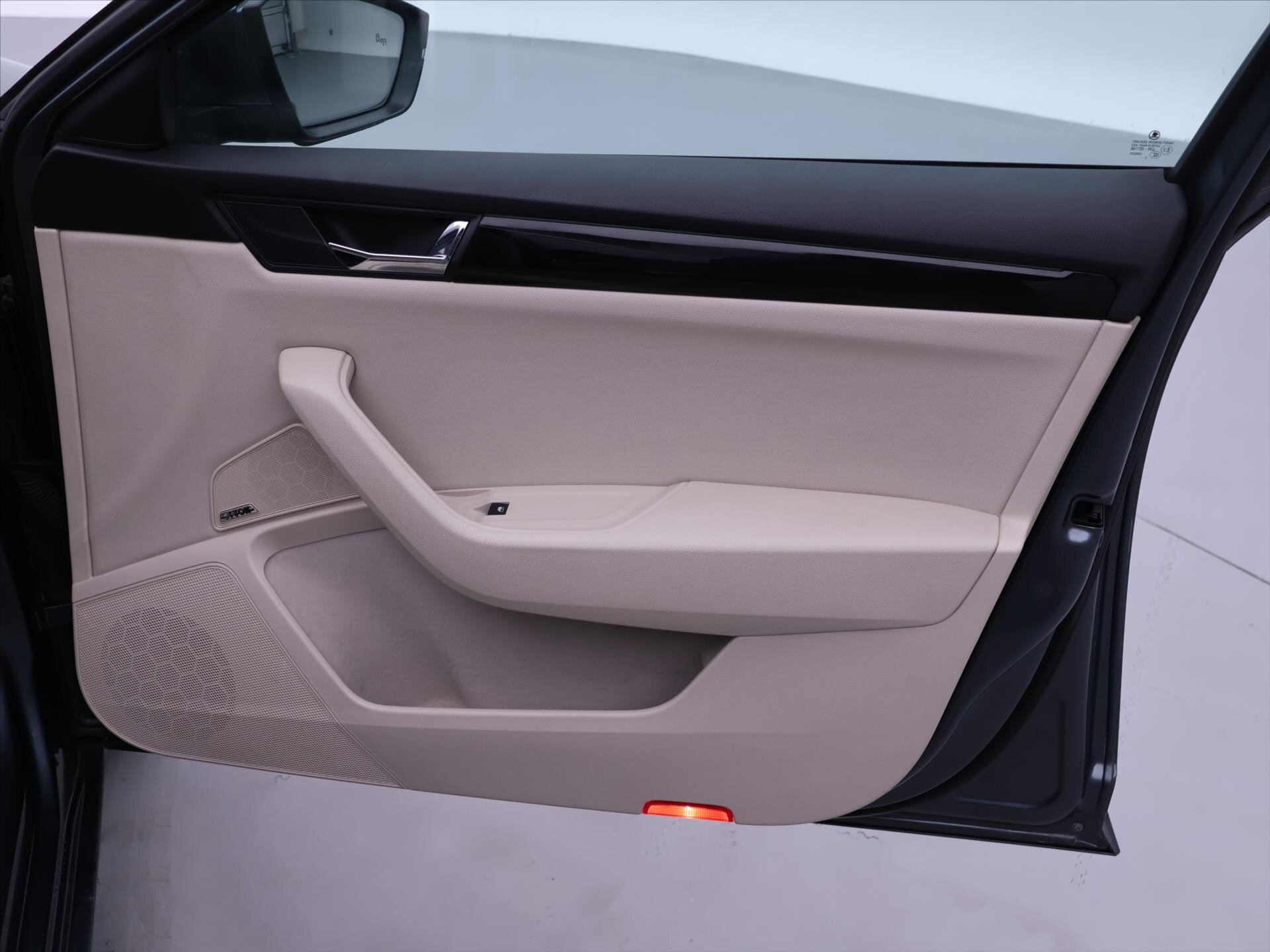 Škoda Superb Liftback 2,0 l 206 kw