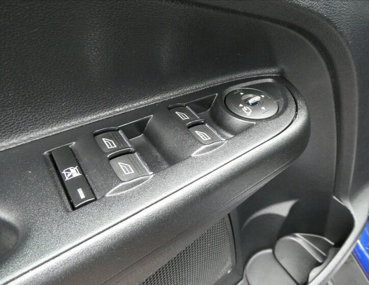 Ford B-MAX MPV 998,0 74 kw