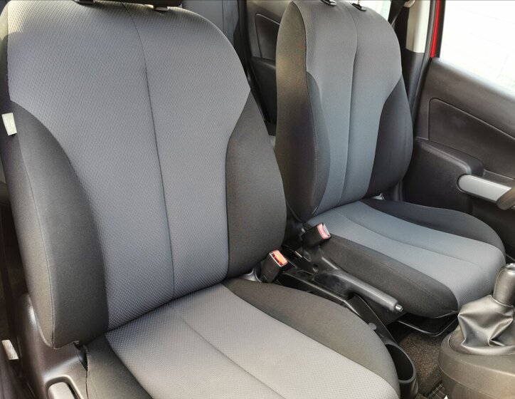 Mazda 2 Hatchback 1,3 l 55 kw