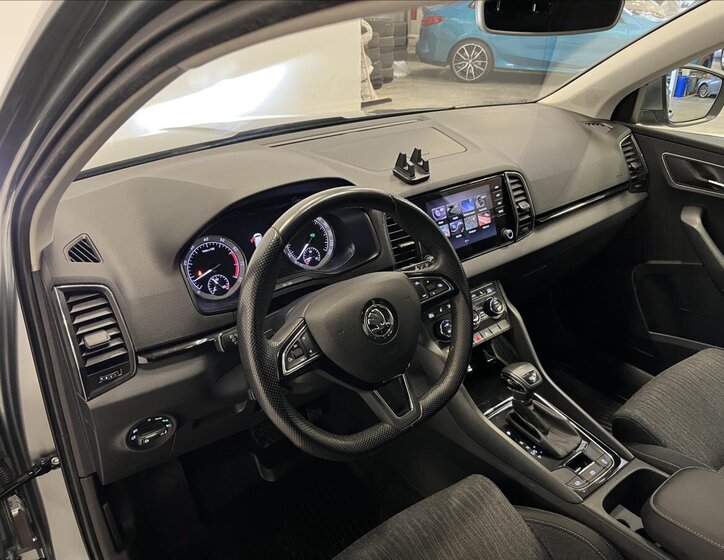 Škoda Karoq SUV / Terénní 1,5 l 110 kw