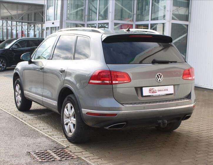 Volkswagen Touareg 4