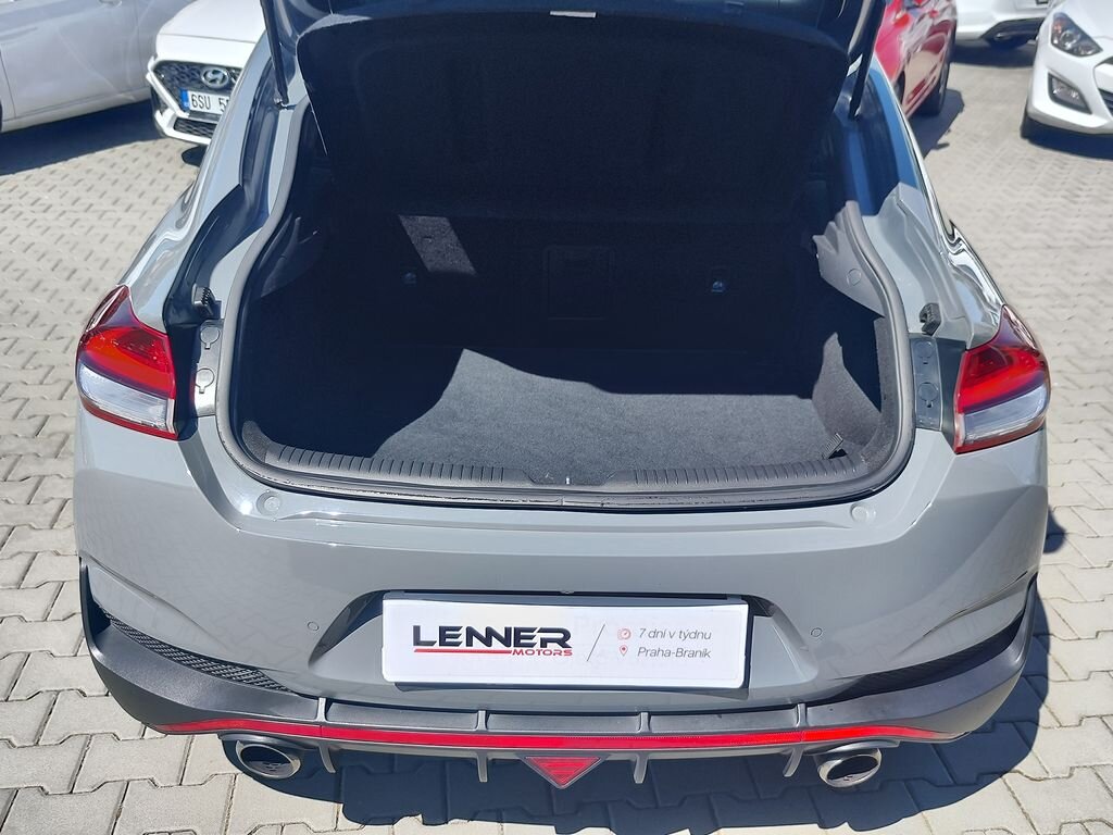 Hyundai i30 Liftback 2,0 l 202 kw
