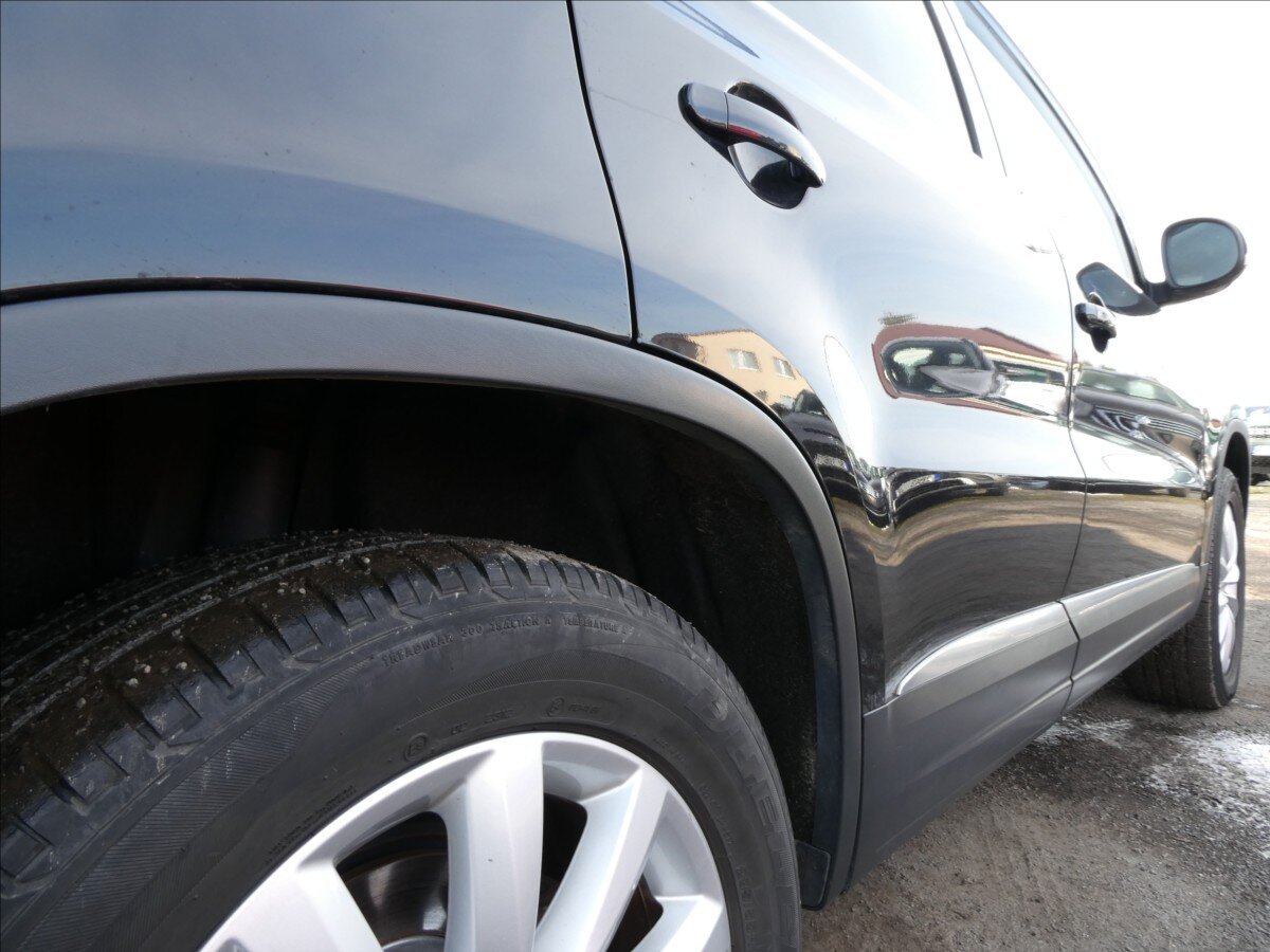 Volkswagen Tiguan SUV 2,0 l 103 kw