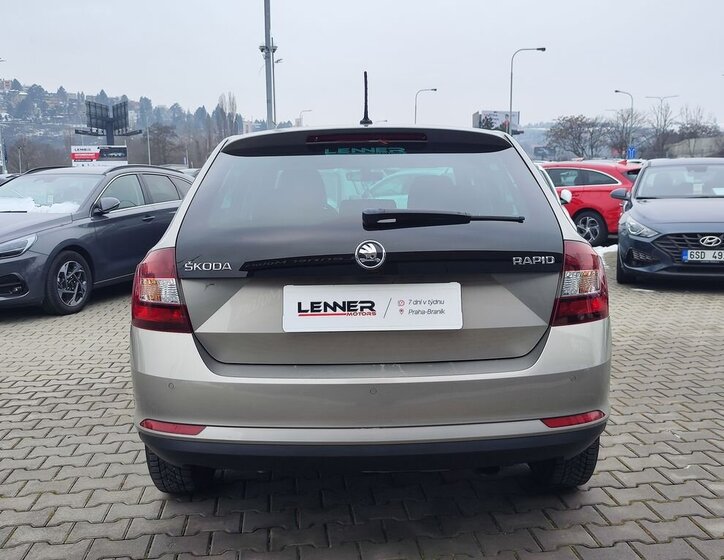 Škoda Rapid Hatchback 1,2 l 81 kw