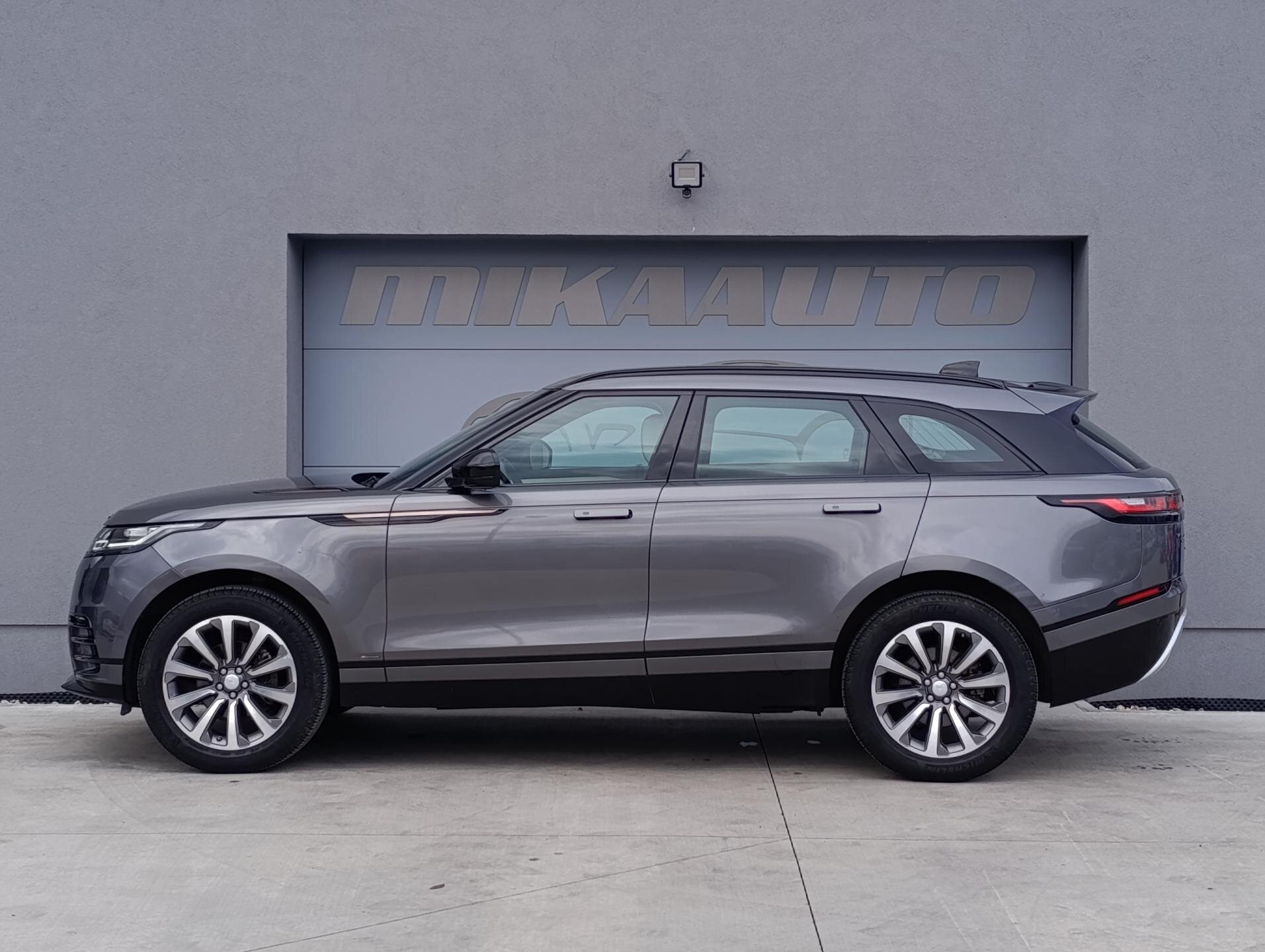 Land Rover Range Rover Velar SUV / Terénní 2,0 l 184 kw