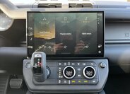 Land Rover Defender SUV / Terénní 3,0 l 183 kw