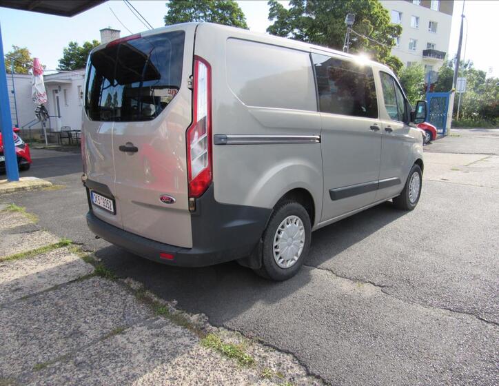 Ford Transit 6