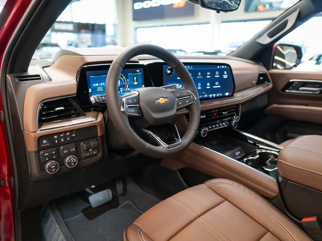 Chevrolet Suburban SUV / Terénní 6,2 l 313 kw