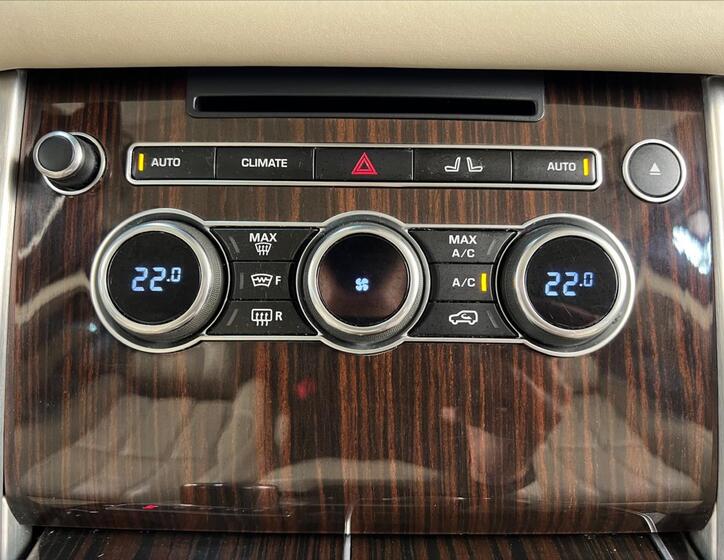 Land Rover Range Rover 22