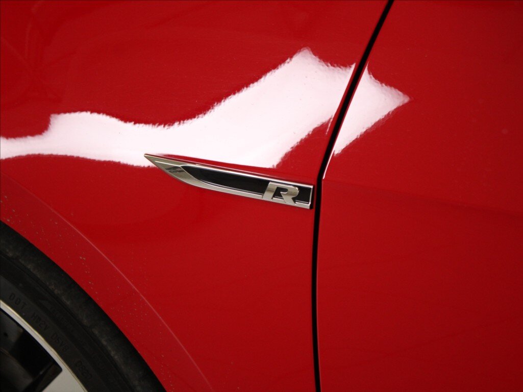 Volkswagen Golf Kombi 2,0 l 221 kw