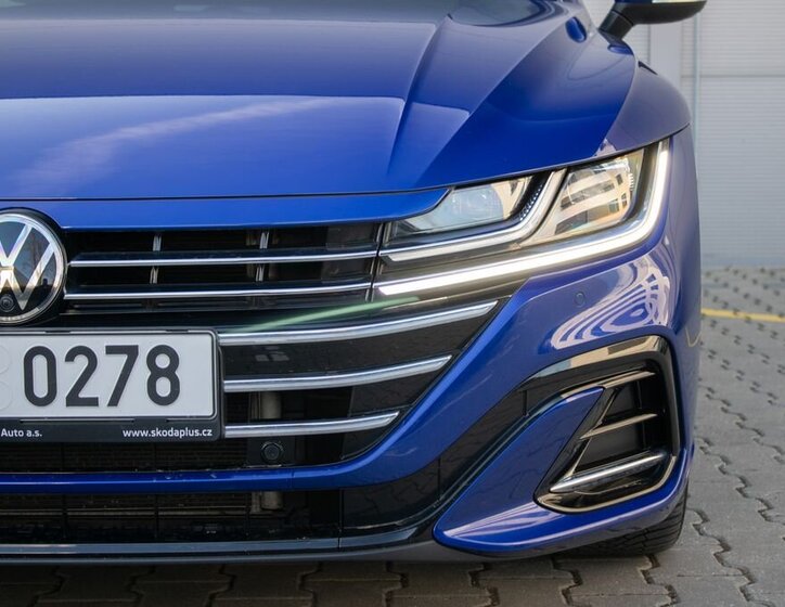 Volkswagen Arteon Kombi 2,0 l 147 kw