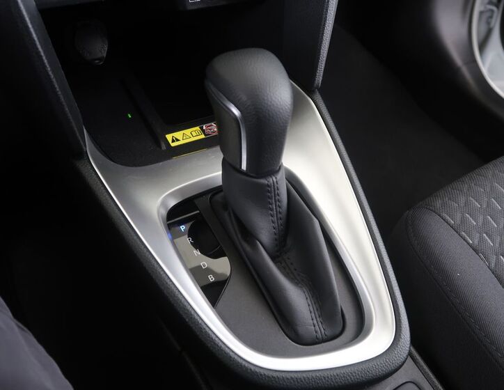 Toyota Yaris Cross 32