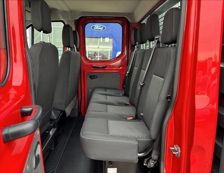 Ford Transit 13
