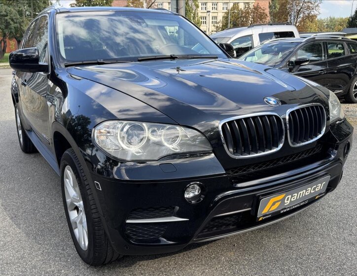BMW X5 SUV / Terénní 3,0 l 180 kw