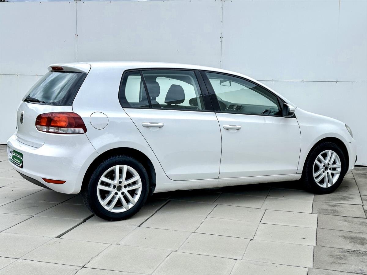 Volkswagen Golf Hatchback 1,6 l 75 kw