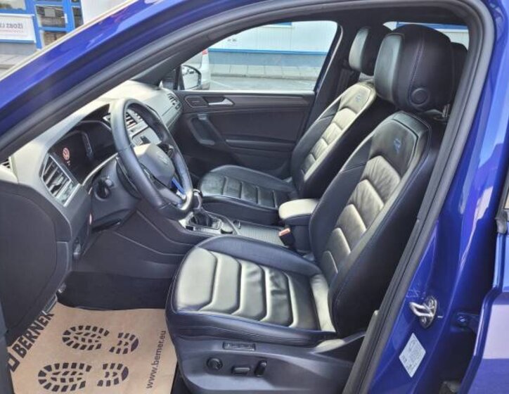 Volkswagen Tiguan SUV 2,0 l 235 kw