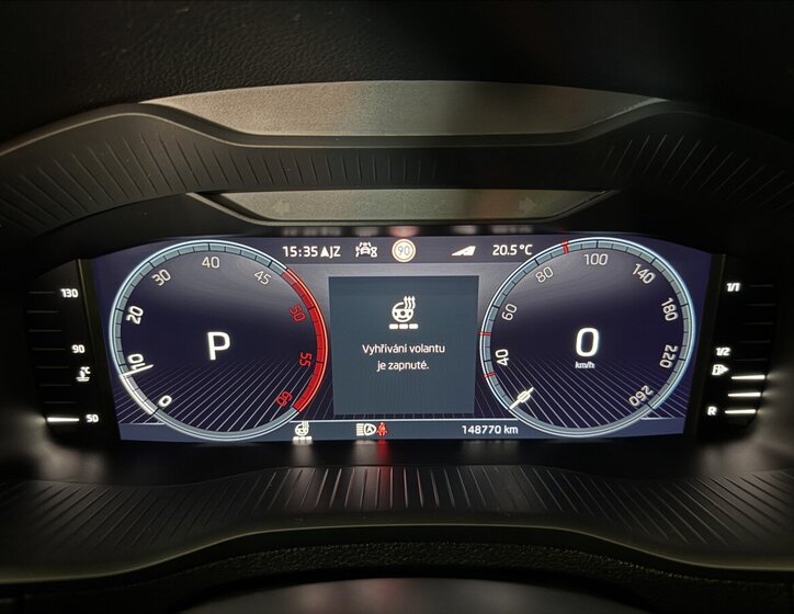 Škoda Karoq SUV 2,0 l 110 kw