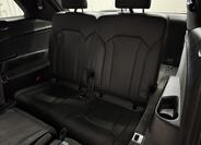 Audi Q7 37