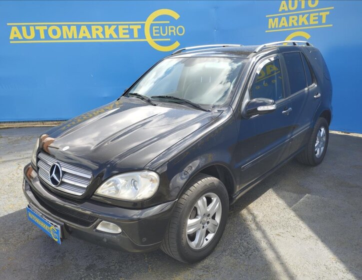 Mercedes-Benz Třídy M SUV / Terénní 2,7 l 120 kw