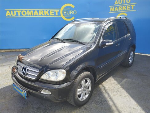 Mercedes-Benz Třídy M SUV / Terénní 2,7 l 120 kw