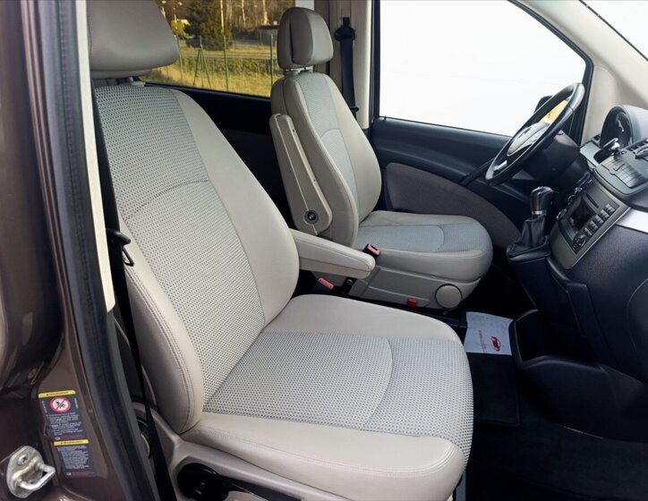 Mercedes-Benz Viano MPV 3,0 l 165 kw
