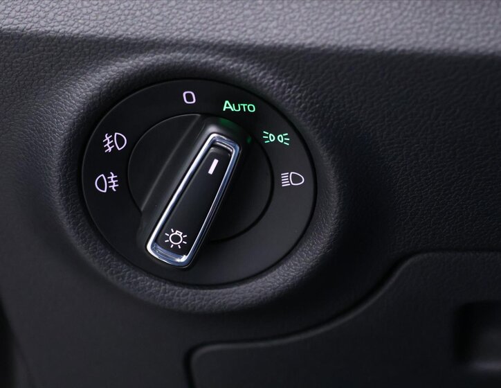 Škoda Scala Hatchback 1,5 l 110 kw