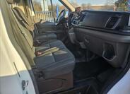 Ford Transit 8