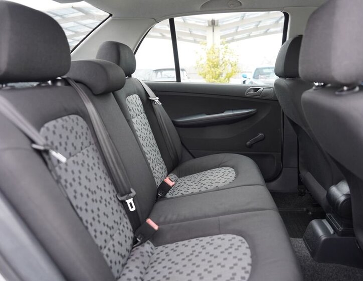 Škoda Fabia Sedan 1,2 l 47 kw