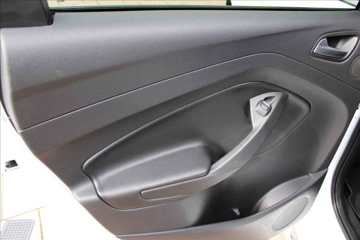 Ford Kuga SUV 1,5 l 110 kw