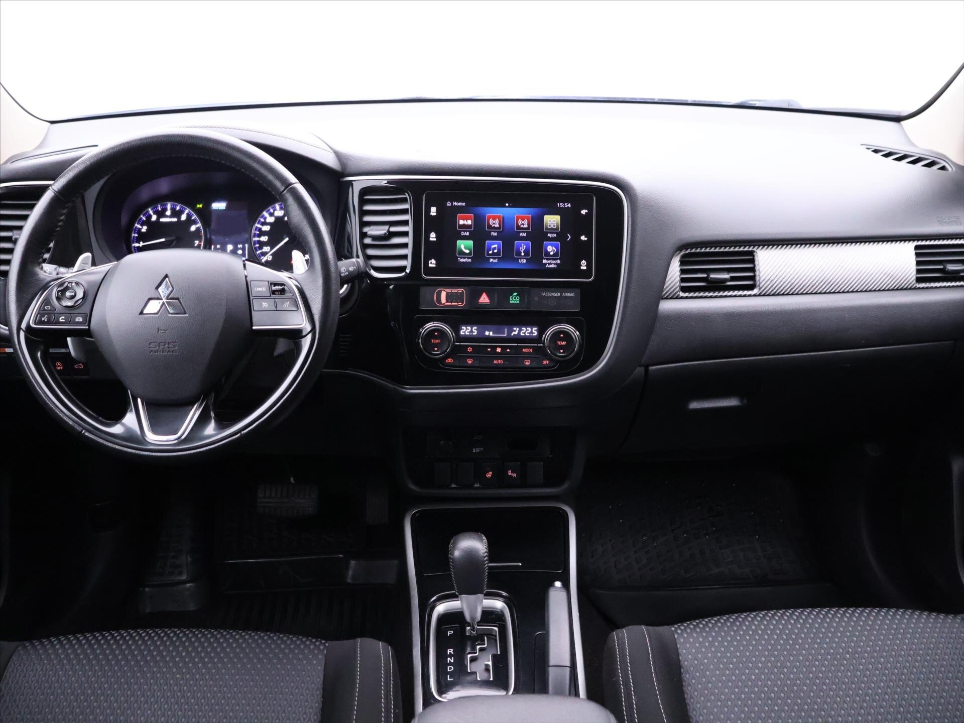 Mitsubishi Outlander SUV / Terénní 2,0 l 110 kw