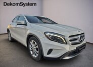 Mercedes-Benz GLA 2