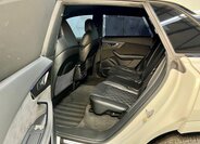 Audi SQ8 SUV 4,0 l 373 kw