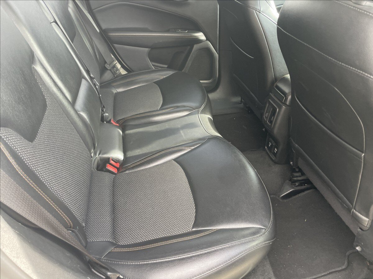 Jeep Compass SUV / Terénní 2,0 l 103 kw