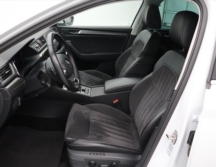 Škoda Superb Kombi 2,0 l 110 kw