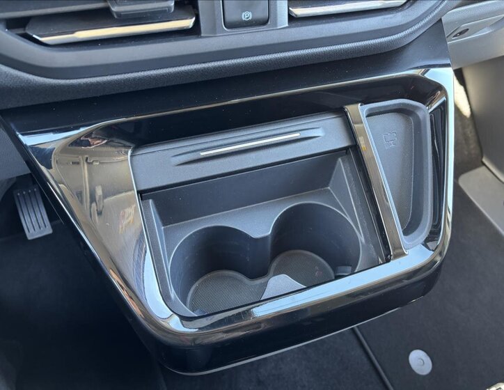 Ford Tourneo Custom Kombi 2,0 l 125 kw