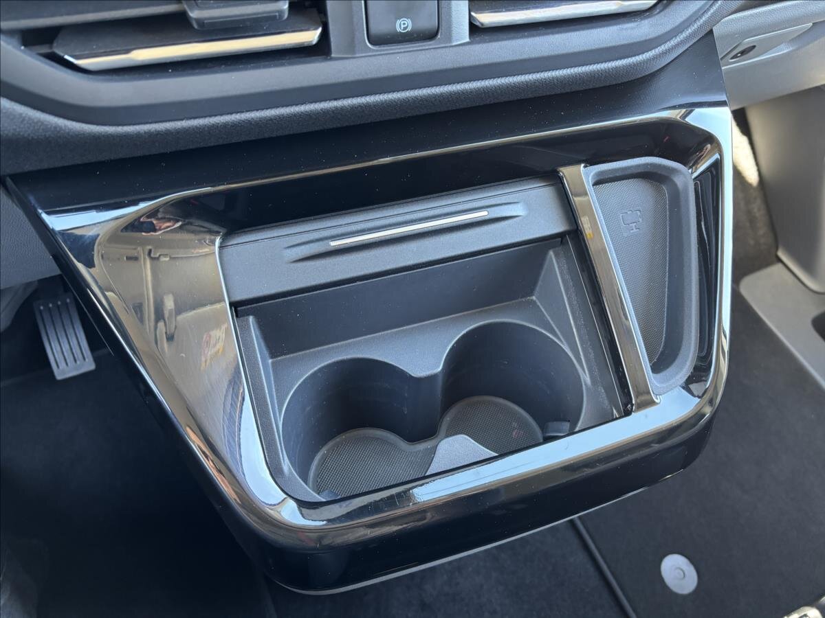 Ford Tourneo Custom Kombi 2,0 l 125 kw