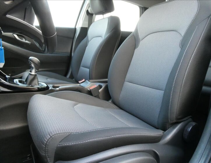 Hyundai i30 Kombi 1,5 l 103 kw