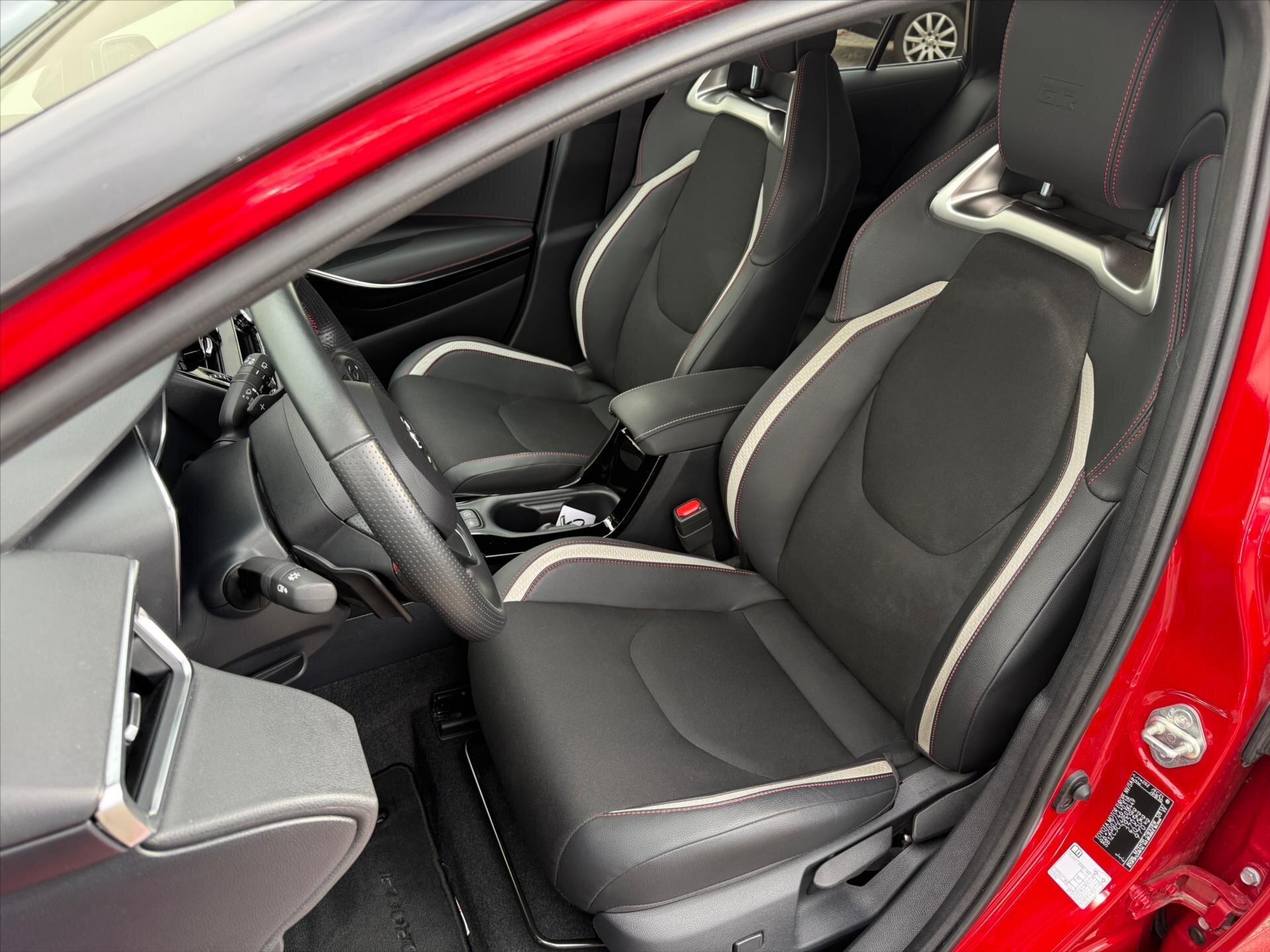 Toyota Corolla Kombi 2,0 l 112 kw