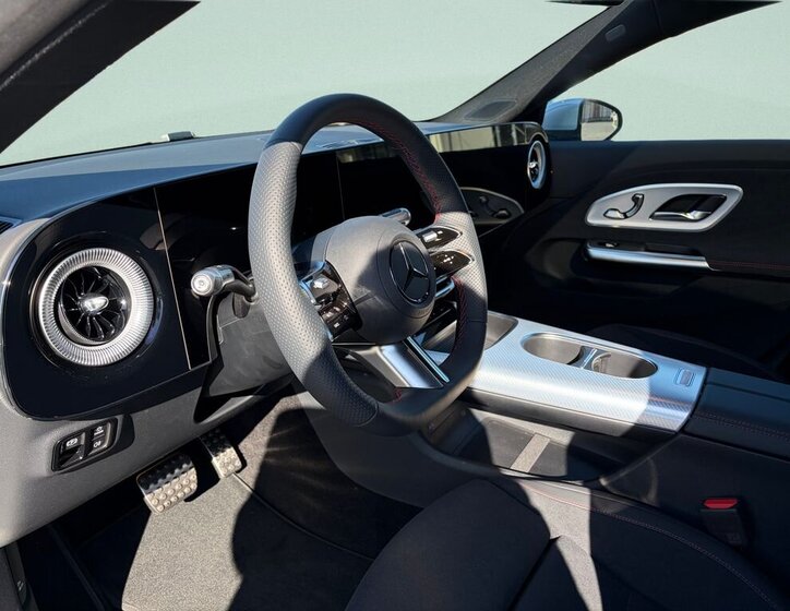 Mercedes-Benz CLA Kupé 1,5 l 144 kw