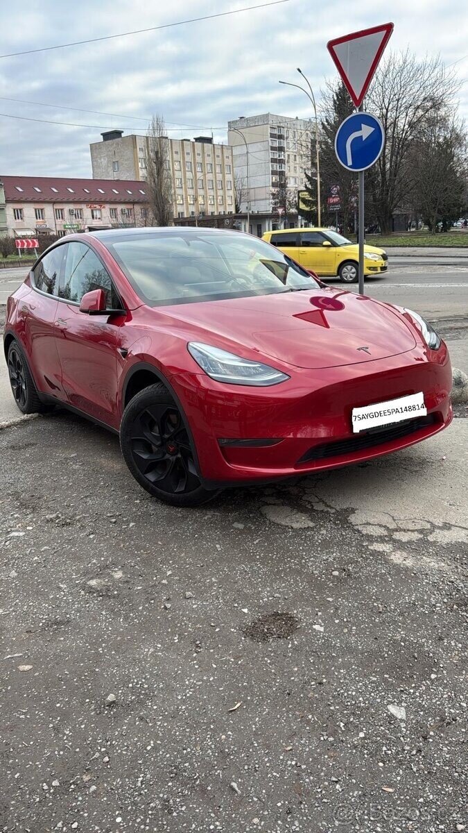 Tesla Model Y SUV / Terénní 0,0 255 kw