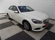 Mercedes-Benz Třídy E Sedan / Limuzína 2,1 l 125 kw