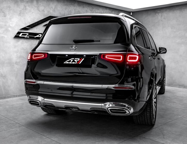 Mercedes-Benz GLS SUV 4,0 l 410 kw