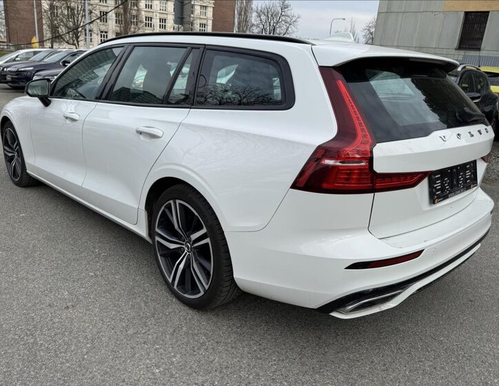 Volvo V60 Kombi 2,0 l 110 kw