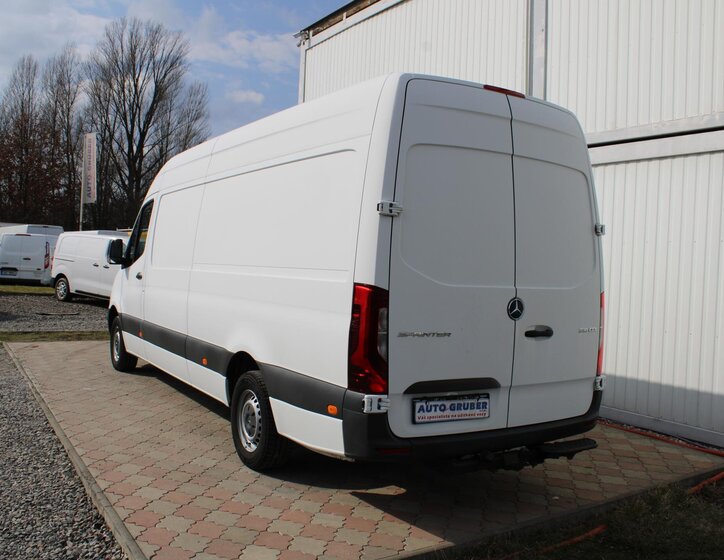Mercedes-Benz Sprinter Užitková 2,1 l 120 kw