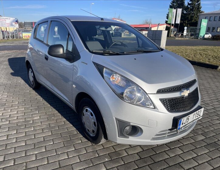Chevrolet Spark 30