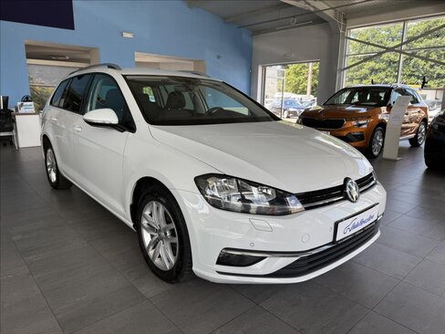 Volkswagen Golf Kombi 2,0 l 110 kw
