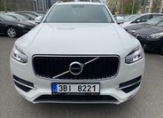 Volvo XC90 SUV / Terénní 2,0 l 173 kw