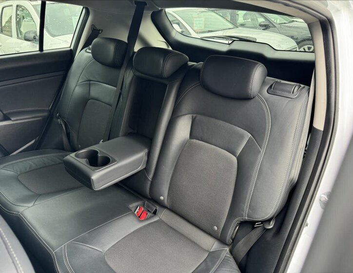 KIA Sportage SUV / Terénní 2,0 l 135 kw