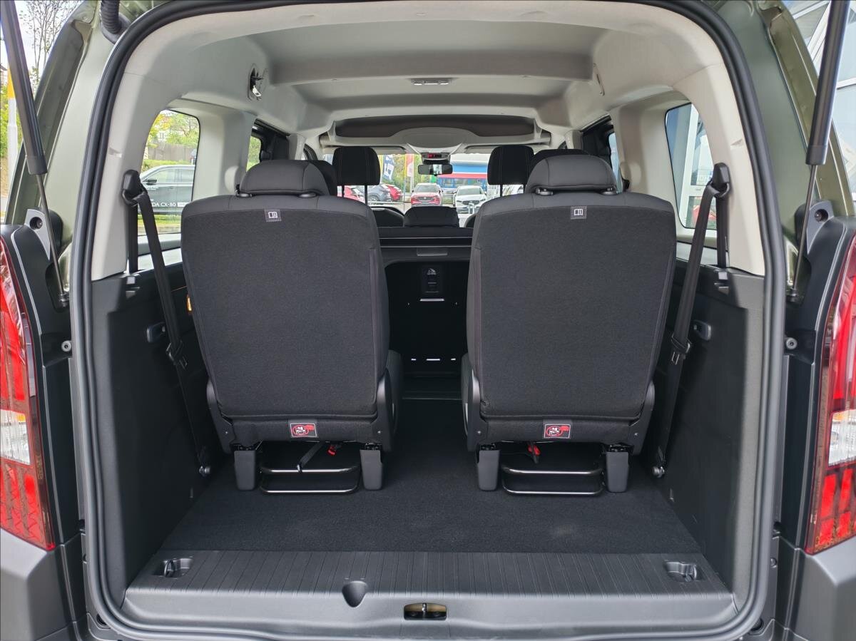 Peugeot Rifter MPV 1,5 l 96 kw